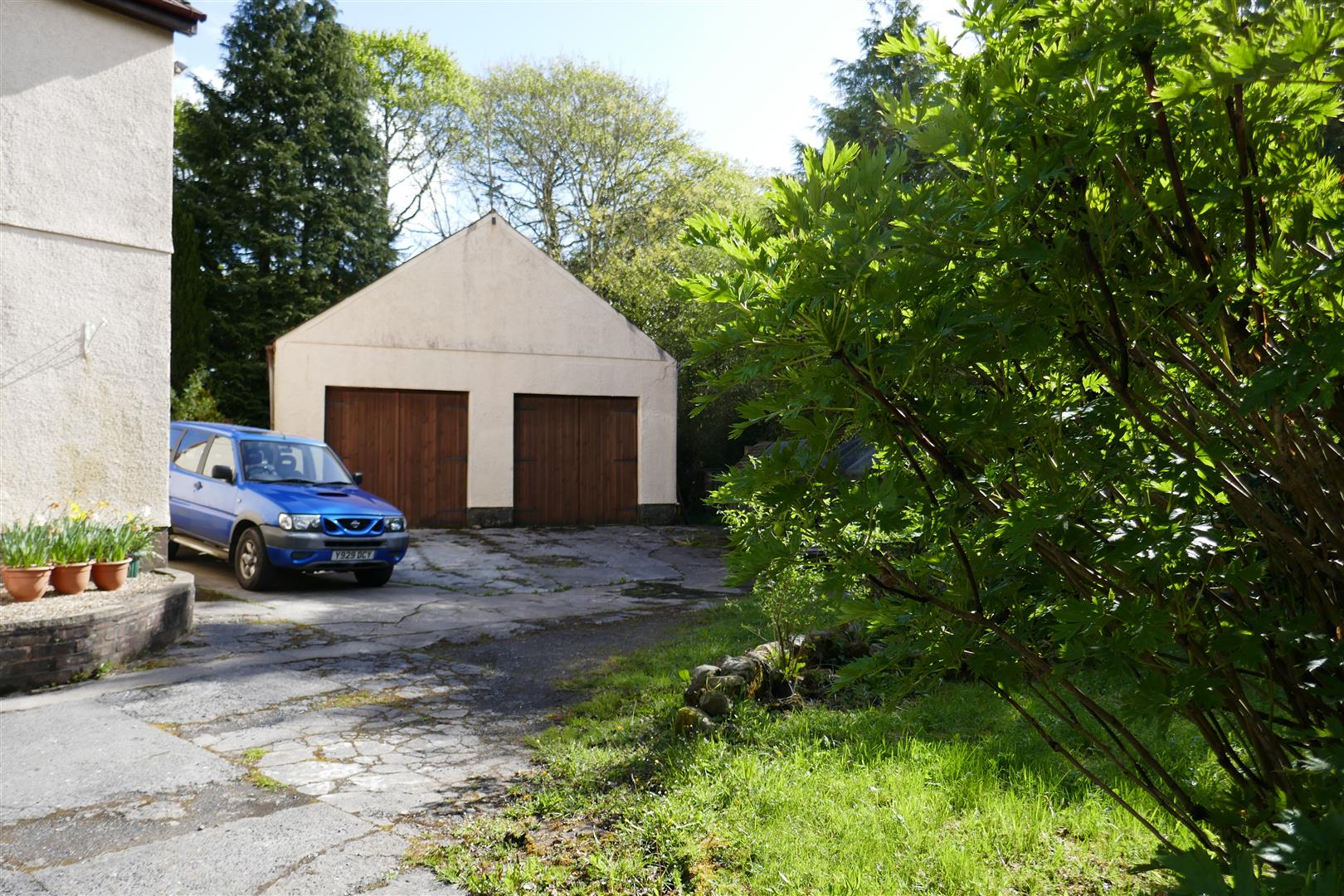GARAGE/WORKSHOP